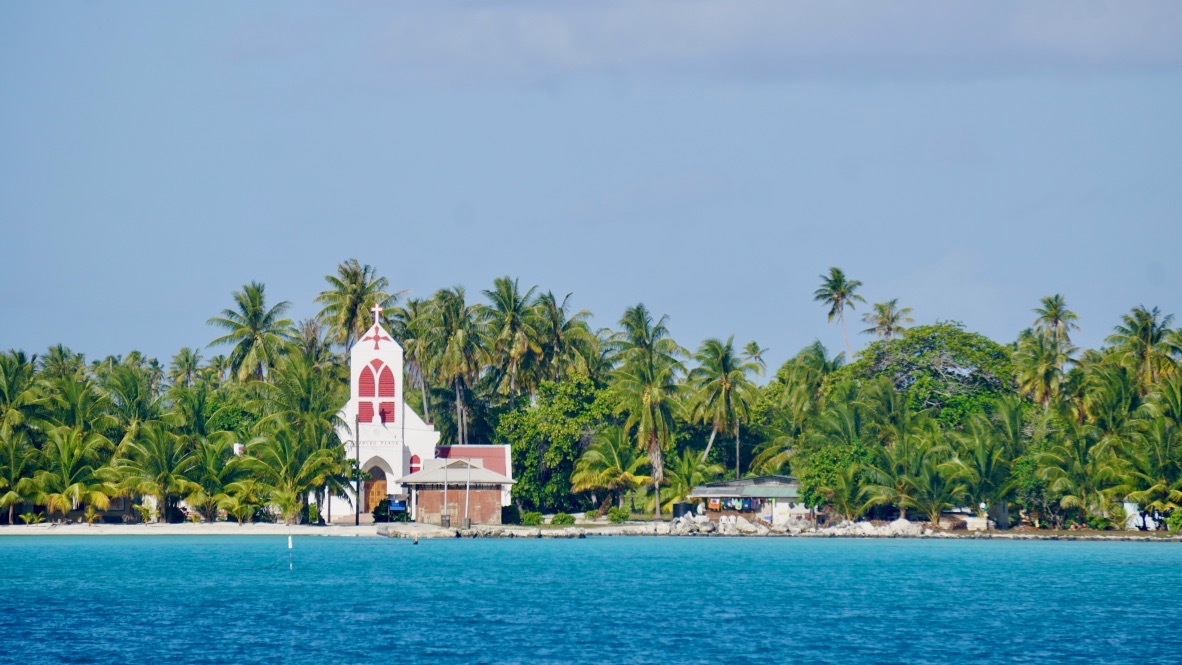 Now That’s an Atoll! Anchored in the Tuamotus – photo 7