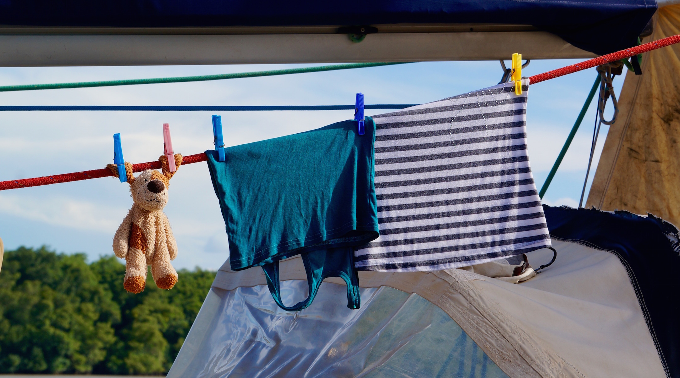 Life and Everyday Living Aboard a Yacht. South America – photo 9