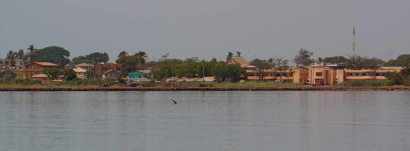 Гамбия прибытие
